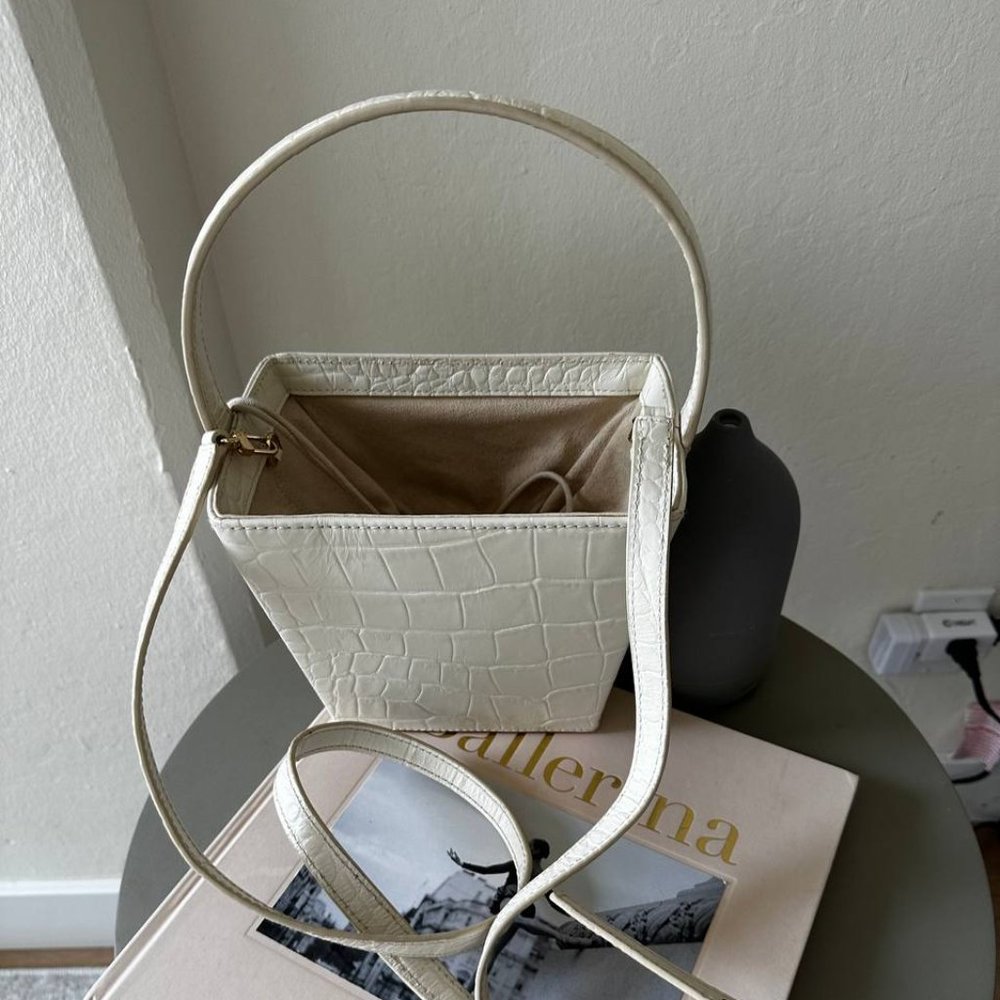 Staud White Square Bucket Bag With Removable Shoulder Strap - Picture 2 of 5